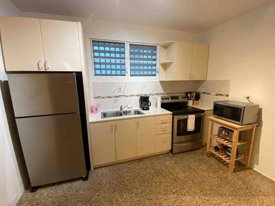3 Bd By Airport El Yunque Walk To The Beach Σαν Χουάν Εξωτερικό φωτογραφία